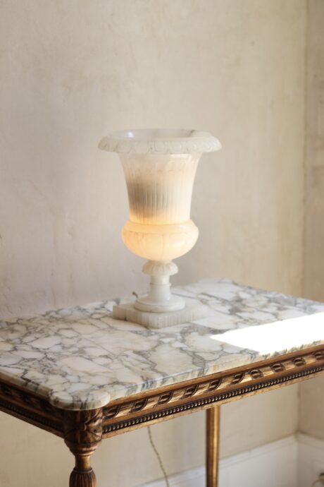 dealeuse-boutique-decoration-vintage-lampe-luminaire-marbre-medicis-albatre-ancien