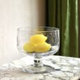 Coupe à fruits, verre de Biot, sur pied