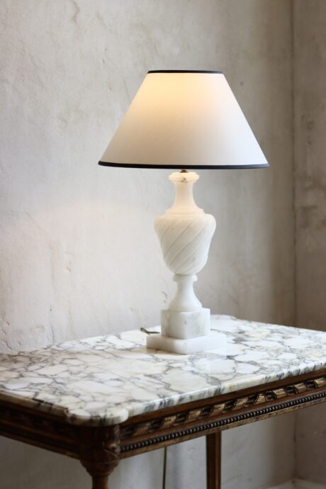 dealeuse-boutique-decoration-vintage-lampe-luminaire-marbre-albatre-ancien