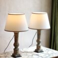 Lampe balustre, bois patine ancienne