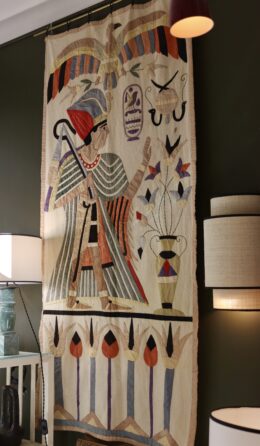 dealeuse-boutique-decoration-vintage-ancien-paris-art-tenture-tapisserie-ancienne-egyptienne