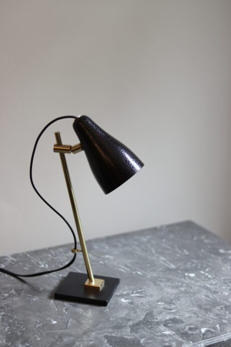 dealeuse-boutique-decoration-vintage-lampe-ancienne-luminaire-articulée-laiton-ancienne-creation-abat-jour-sur-mesure